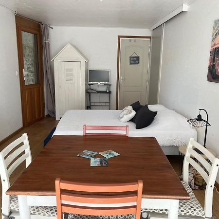 Petite Escale Vivonnoise A 2 Villa Vivonne Luaran gambar